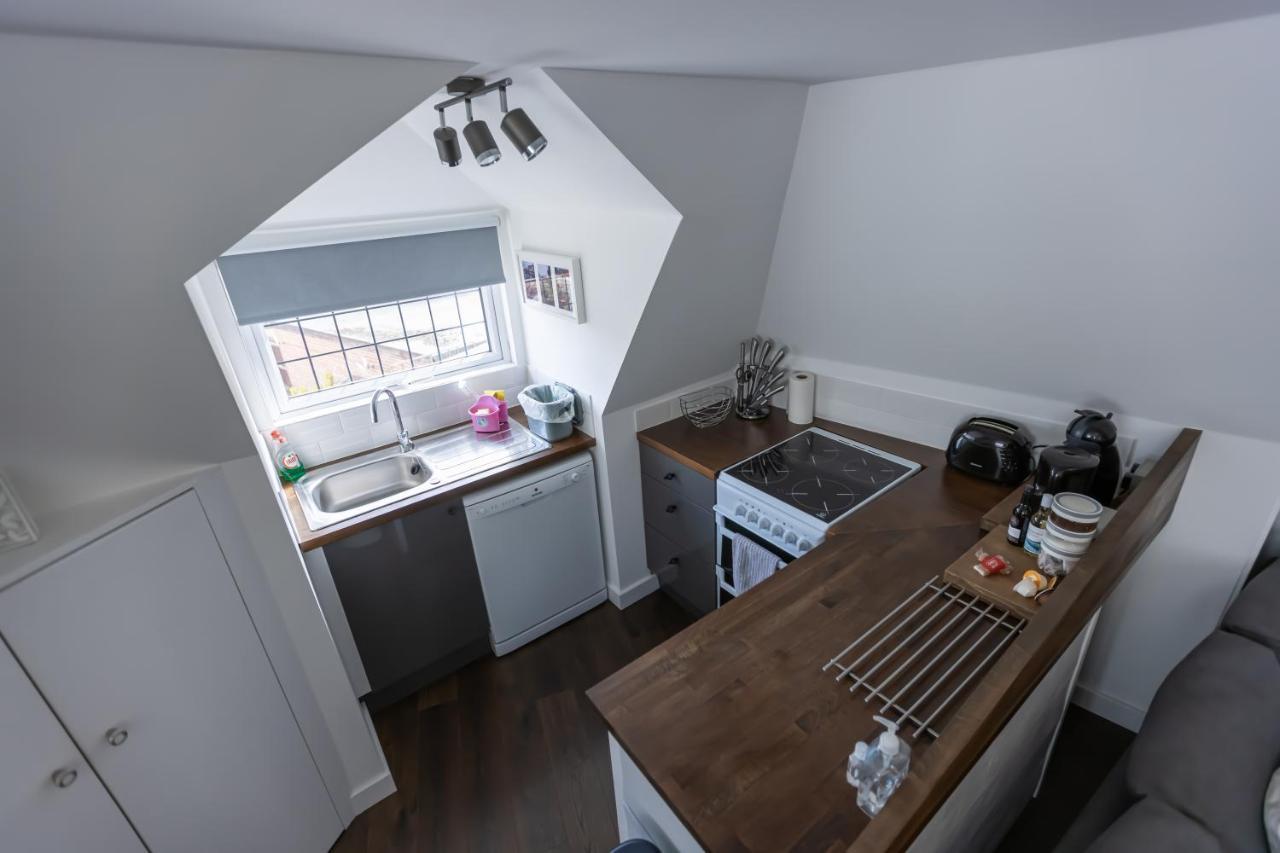 Beautiful Detached 1 bedroom Apartment Eltham Eksteriør billede
